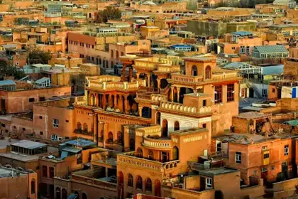7 Days Classic Kashgar-Tashkurgan-Urumuqi-Turpan Group Tour