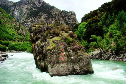 Kading gou-Nyingchi of eastern Tibet