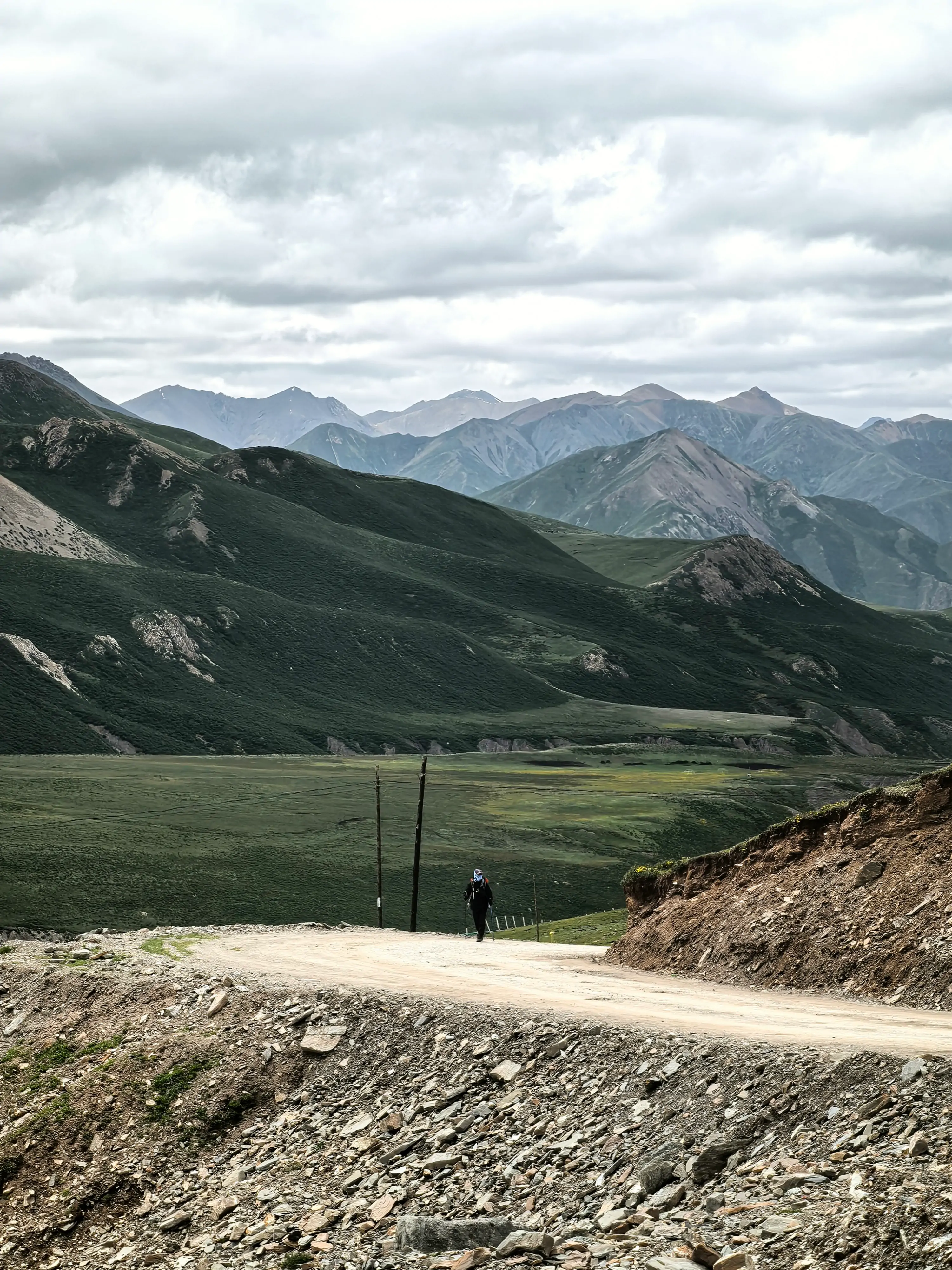 Mt. Animaqing Trekking