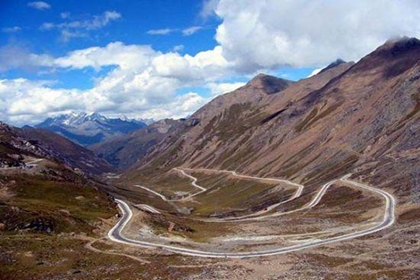 Balang Moutain Pass