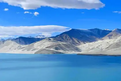 White Sand Lake