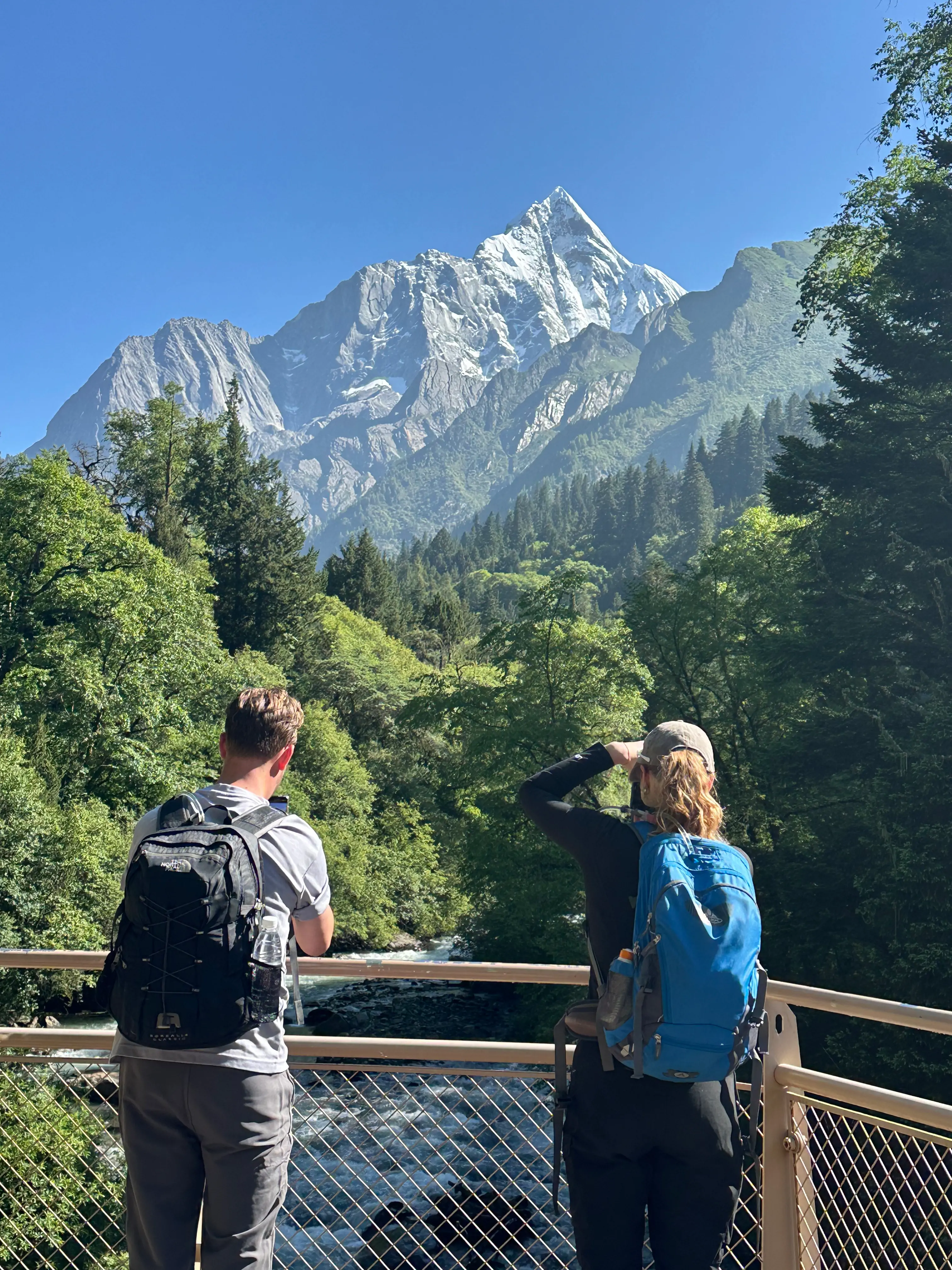 Muerzhai Valley Trek