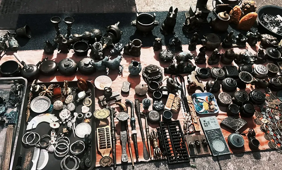 Antiques and Cultural Souvenirs.webp