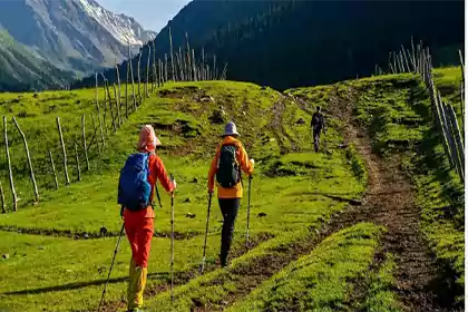 Xinjiang Wusun trekking